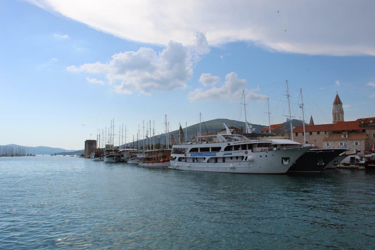 Narancin Apartments Trogir Luaran gambar